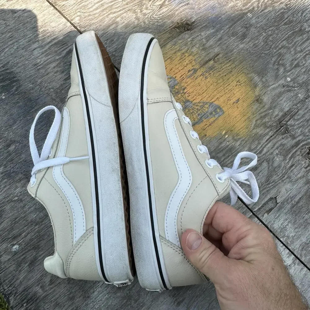 Vans Old Skool Women’s 9.5 White Athletic Skateboard Walking Shoes Sneakers